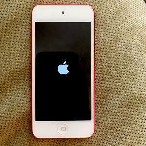 pink ipod touch 5th generation 32 GB of storage